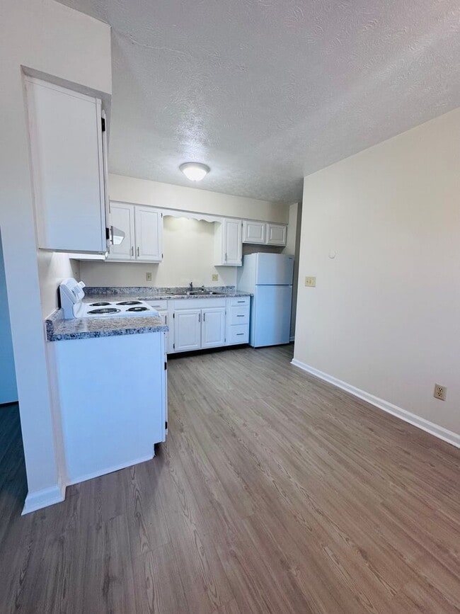 1408 Jackson Ln Unit 3