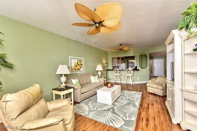 Building Photo - 4200 Sawgrass Point Dr Unit 101