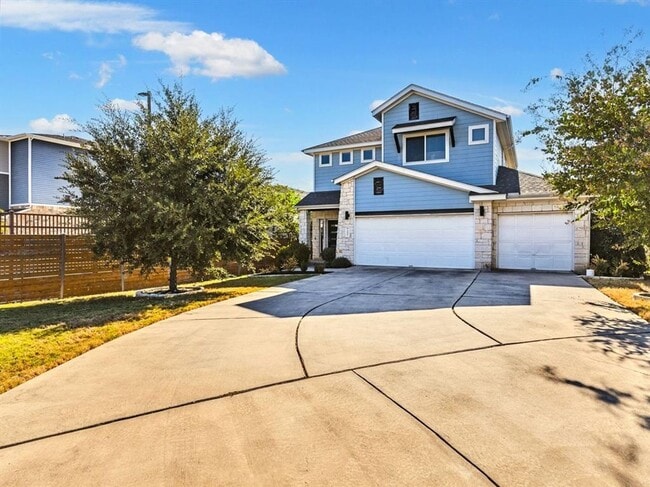 Inviting 4/BR 2.5/BA Home in Austin - Inviting 4/BR 2.5/BA Home in Austin
