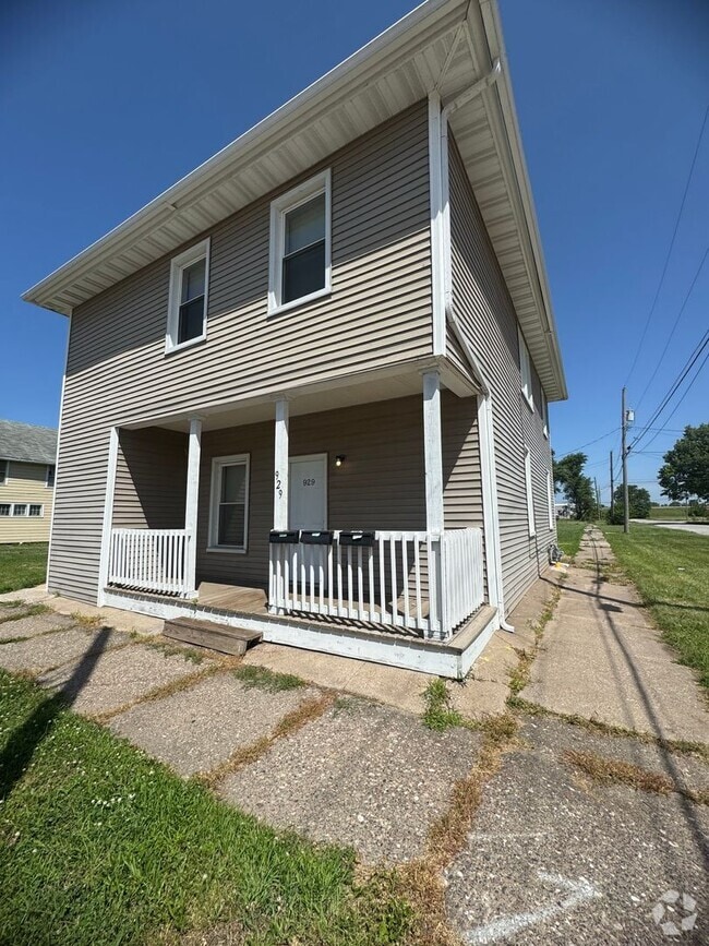 Building Photo - HM 929 4th Ave Unit 931 Rental