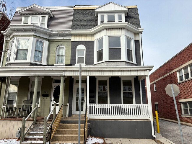 Photo - 133 W Maple St Unidad Apt 2