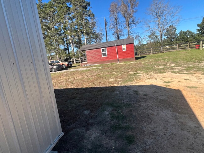 Photo - 2138 Richardson Rd