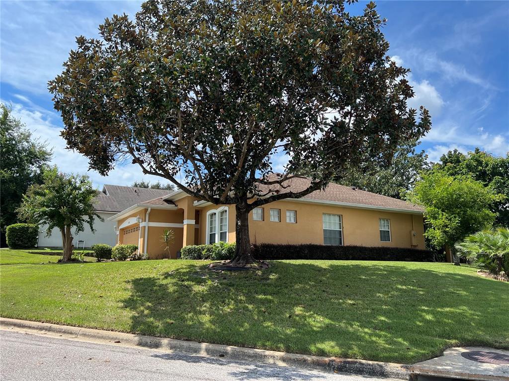 Photo - 810 Hillside Dr