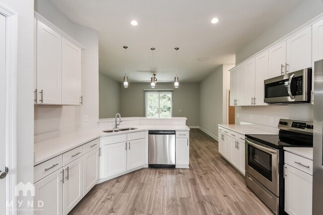 Photo - 455 Brentwood Ct