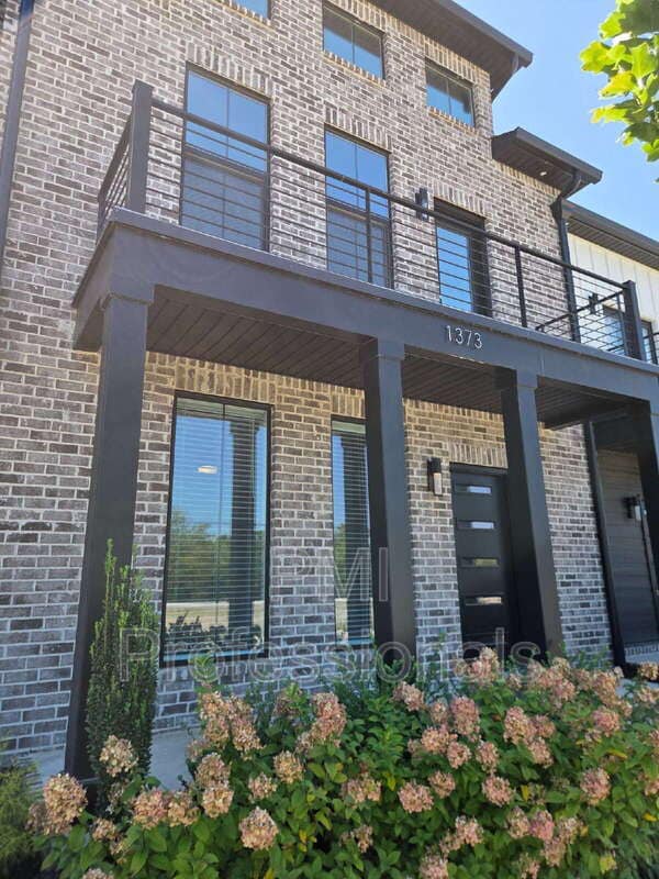 1373 Rebecca Johns Dr