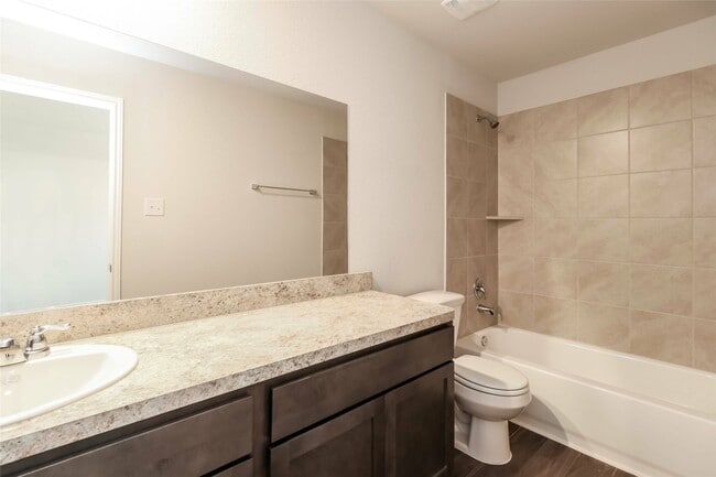 Building Photo - 2465 Carp Dr