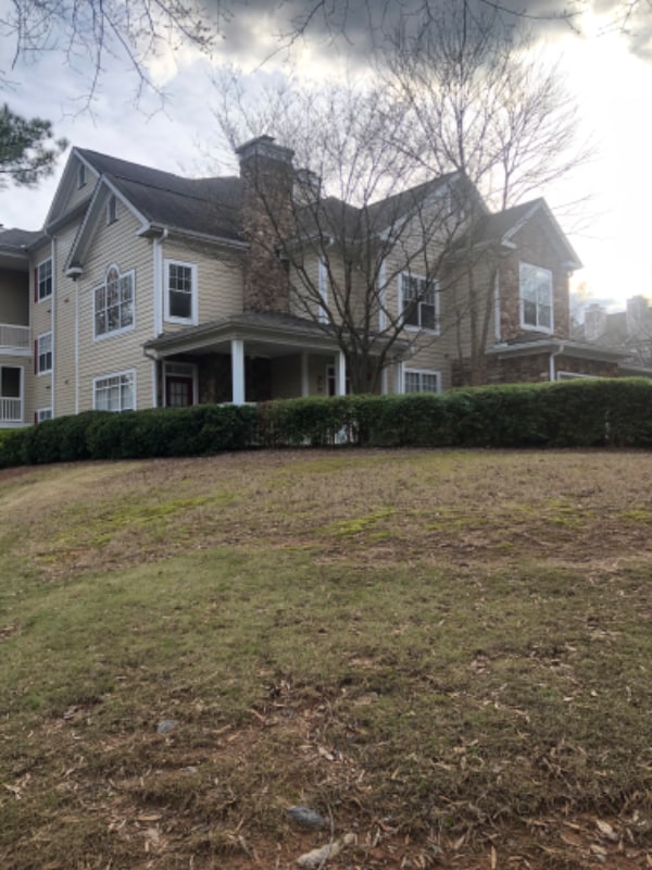 Building Photo - 518 Sandringham Dr