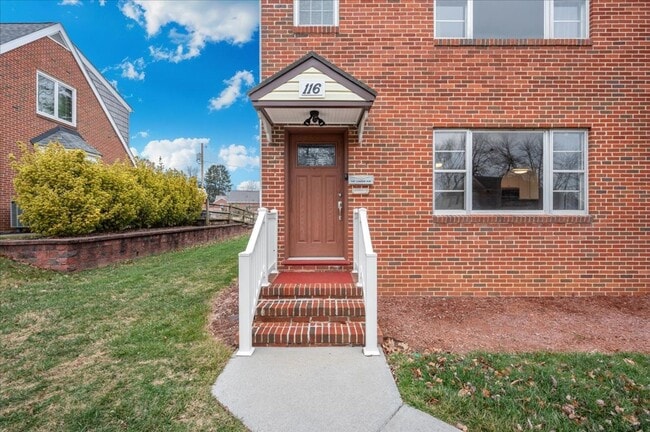 Photo - 116-118 Linden Avenue Unit 116 Linden Avenue