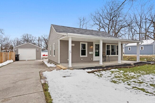 Photo - 3208 Woodrow Ave House