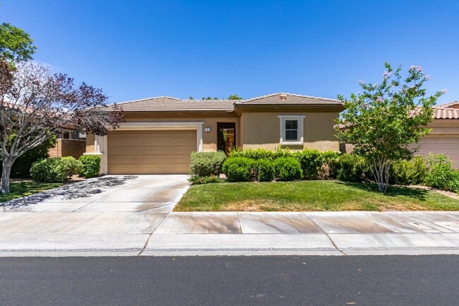 Building Photo - Elegant 3Bedroom/2.5Bath Furnished Home with Casita in Anthem Country Club