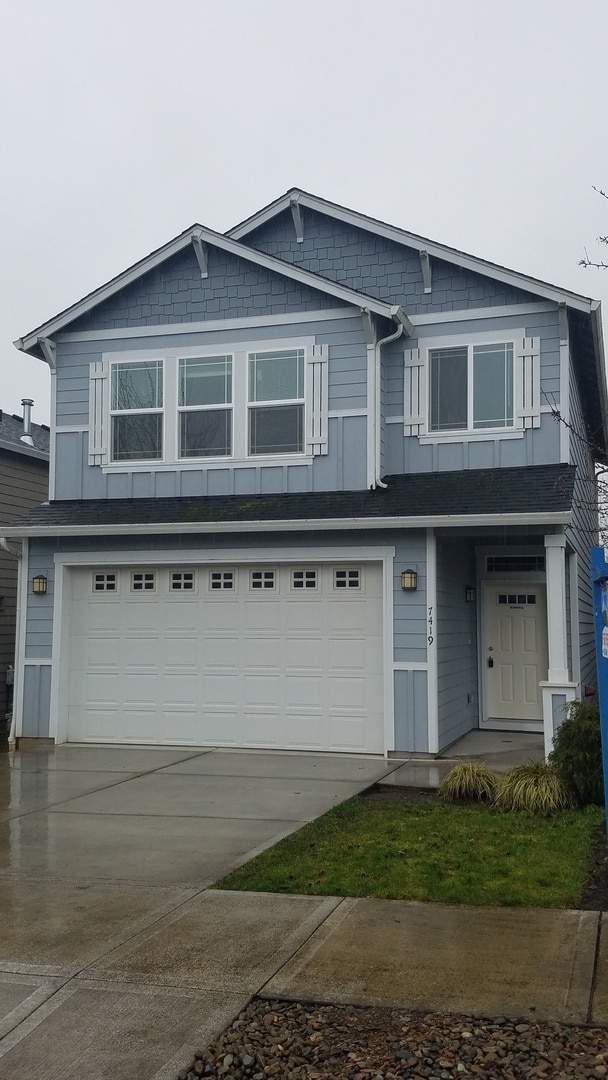 Building Photo - Pet Friendly Home In A Great Convenient Lo...