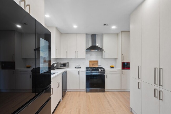 Photo - 809 2nd St
