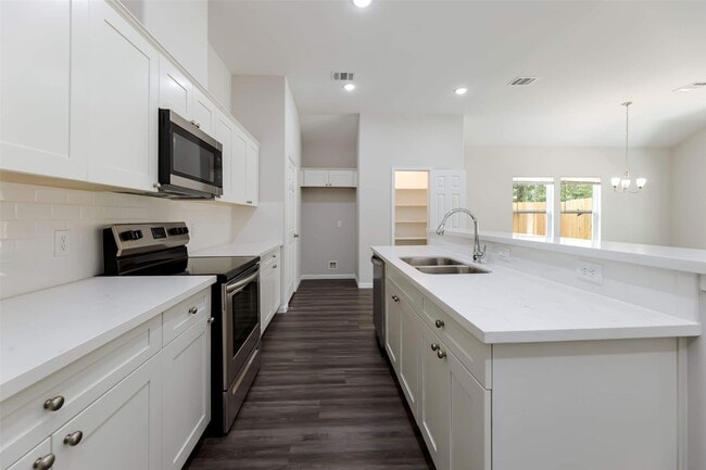 Photo - 2029 Rd 3550