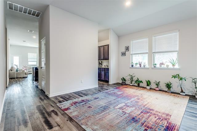 Photo - 6324 Cheshire St