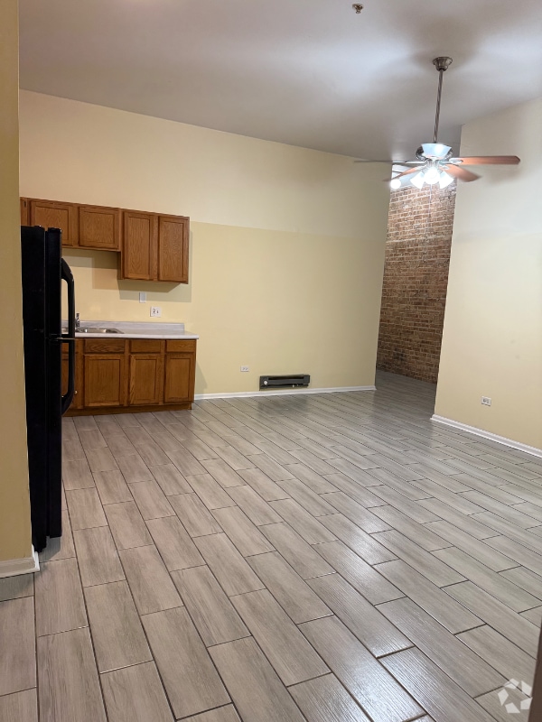 Building Photo - 709 S McAlister Ave Rental