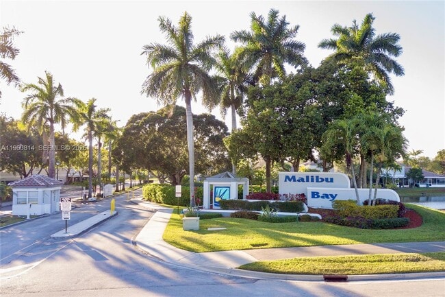 Photo - 20816 NW 3rd Ln