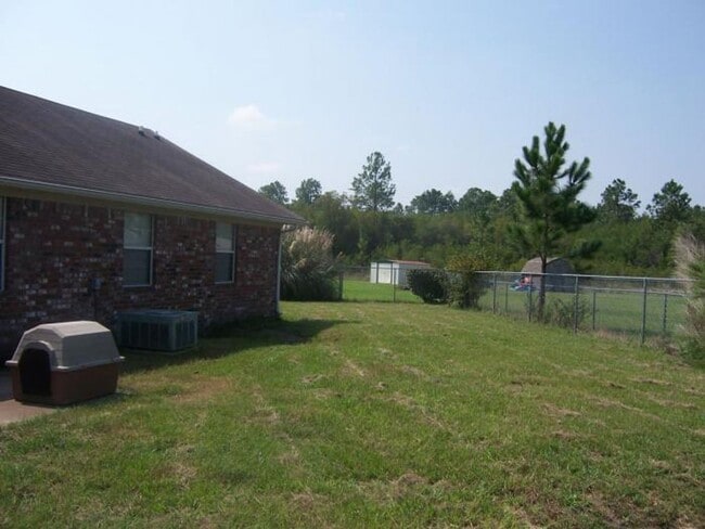803 Amy Ct
