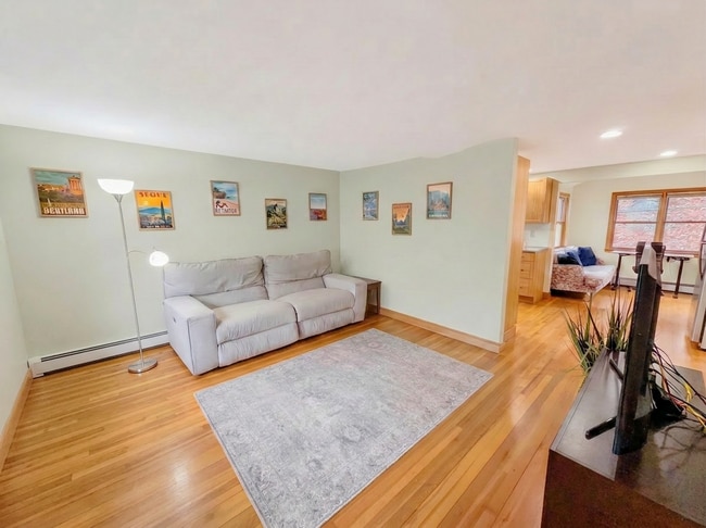 Photo - Beautiful House Available in Wakefield MA!