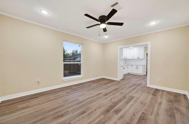 Photo - 2725 Avenue F
