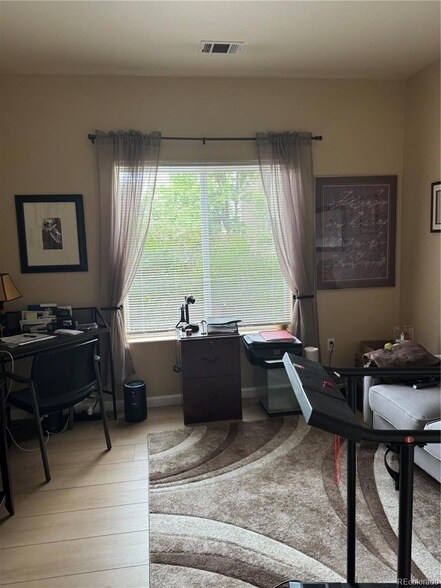 Photo - 7435 S Alkire St Unidad 102