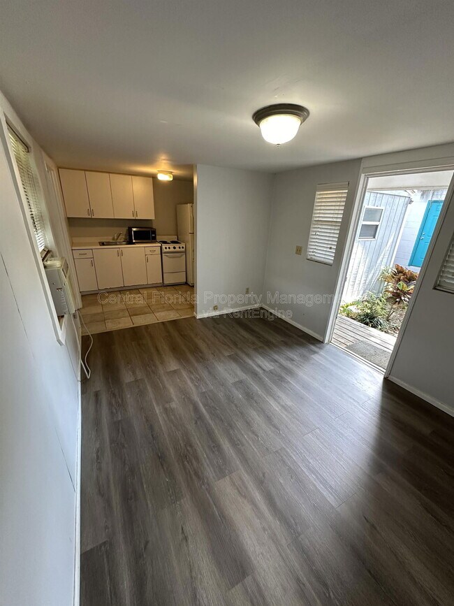 Photo - 1233 Virginia Dr