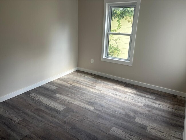 Photo - 517 Columbia Ave