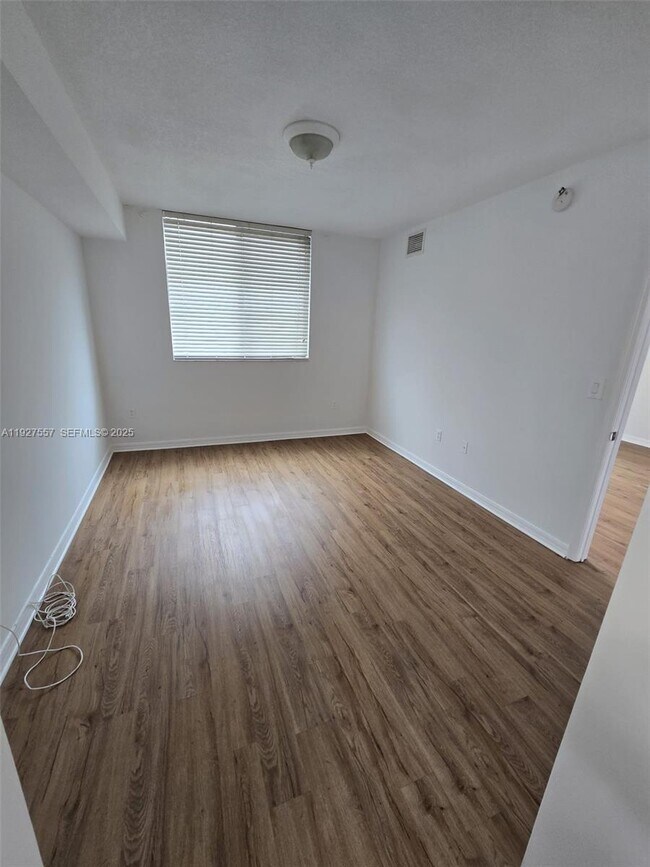 Photo - 4242 NW 2nd St Unit 1614