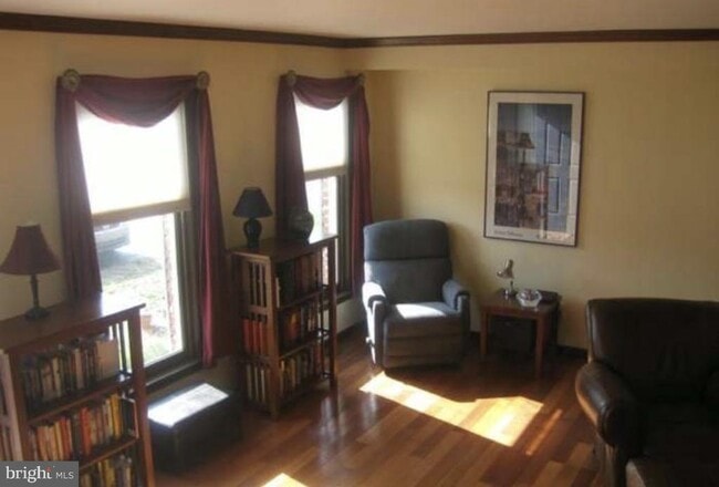 Photo - 516 Susan Dr