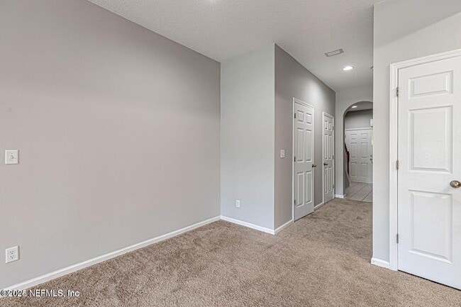 Photo - 5784 Sandstone Way