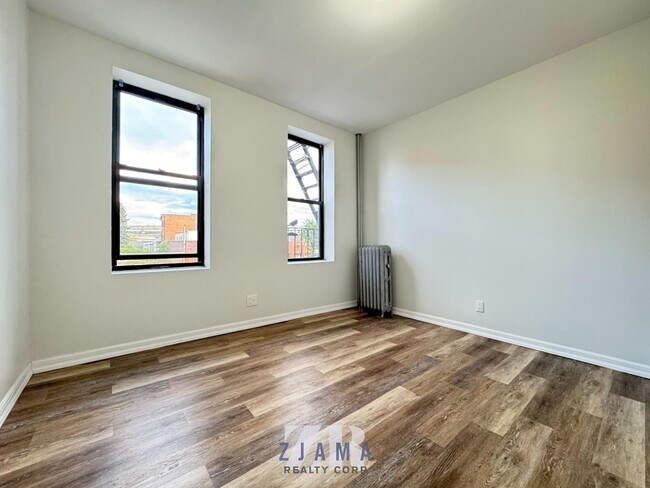 Photo - 9816 Fourth Avenue Apartamento Unidad 2F