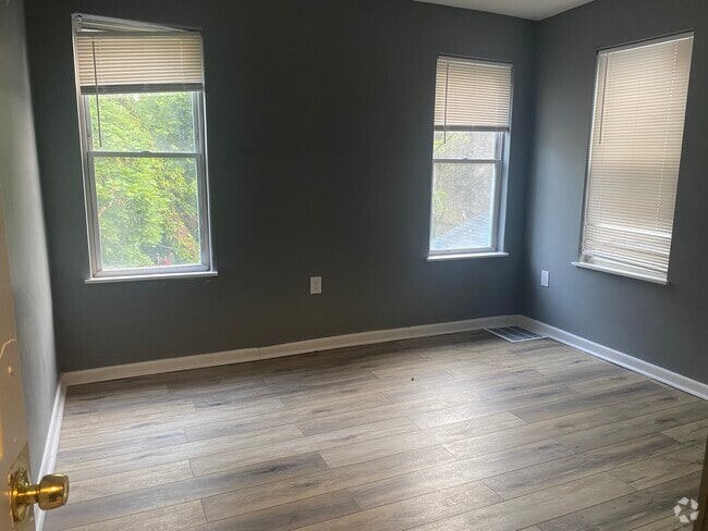 Building Photo - 4107 Frederick Ave Unit 2 Rental