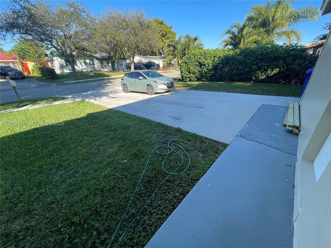 Photo - 1810 SW 64th Terrace