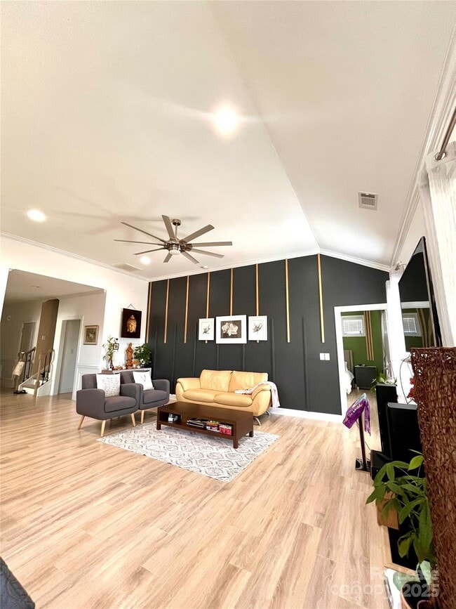 Photo - 1101 Waterlily Dr
