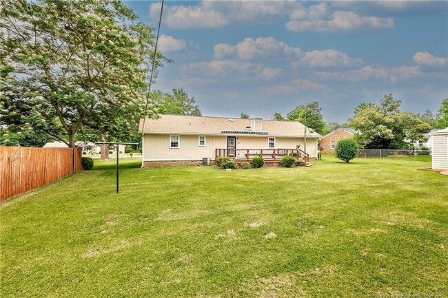 Photo - 209 Old Farm Rd