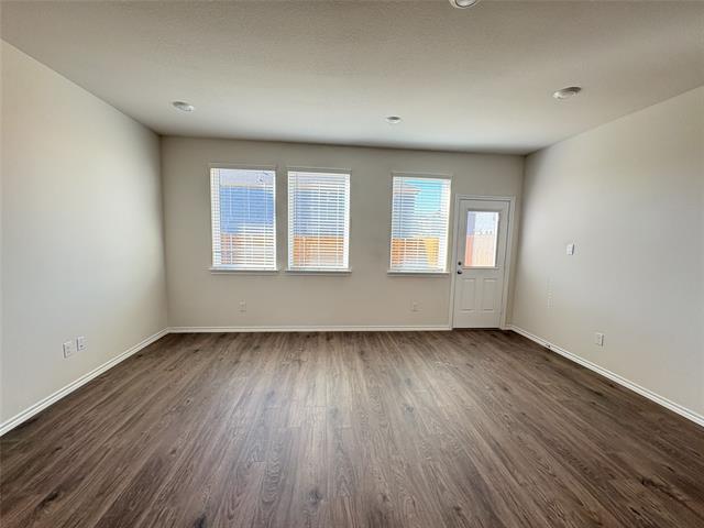 Photo - 6114 Holly Spg Rd