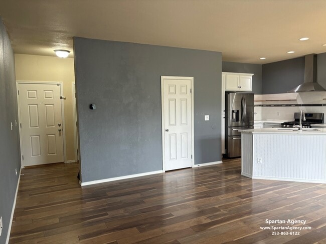 Photo - 18302 114th Ave E