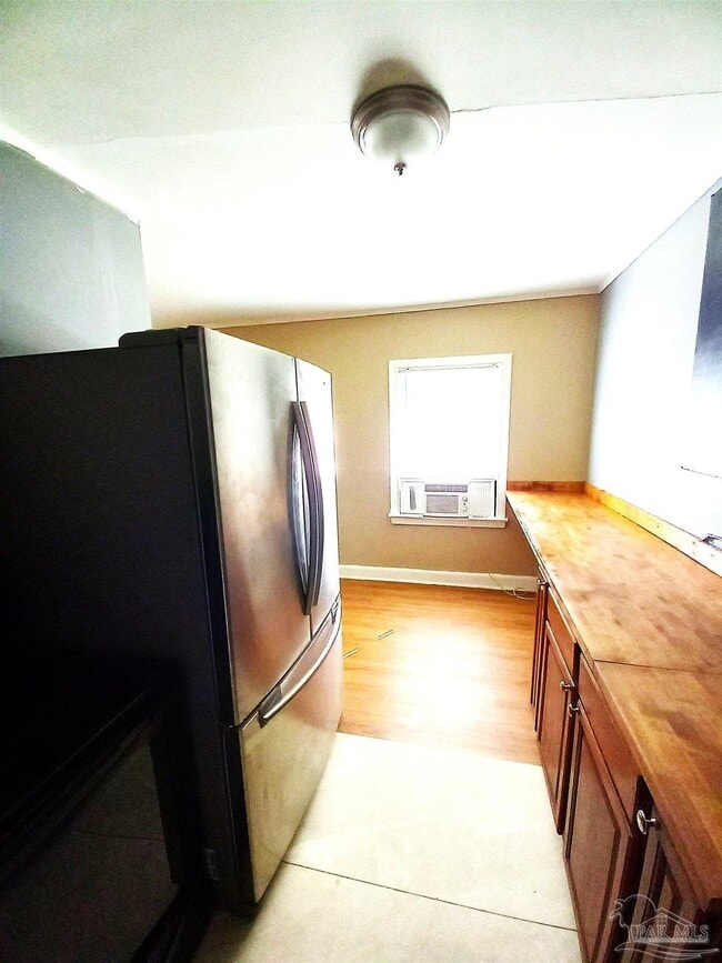 Photo - 529 N 48th Ave