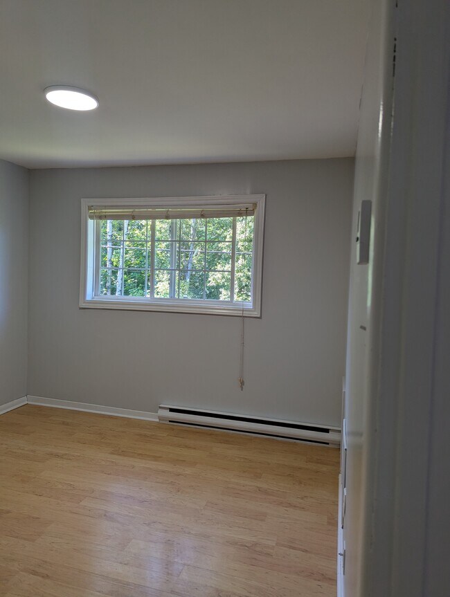 Photo - 956 Meadow Ave Unit 956