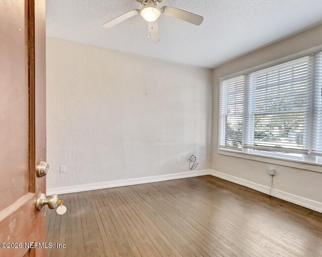 Photo - 1020 Stockton St Unidad 2