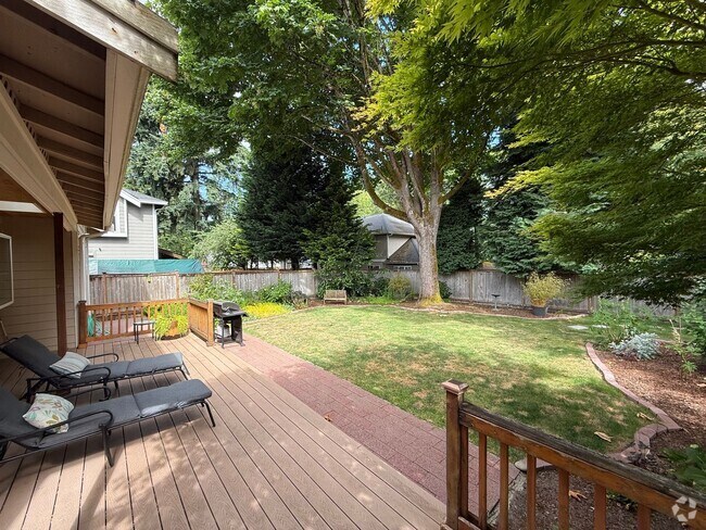 Building Photo - Beautiful Upscale Large High End Home in K...