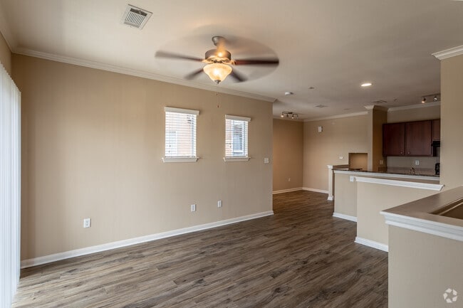 Photo - The Abbey at Stone Oak