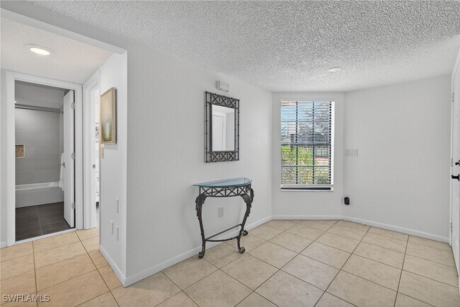 Photo - 17220 Terraverde Cir Unidad 5