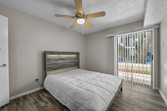 IMG_0079 - The Landing at McCallum