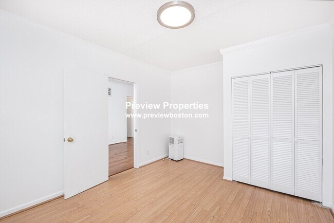 Photo - 248 Kelton St Unidad 3