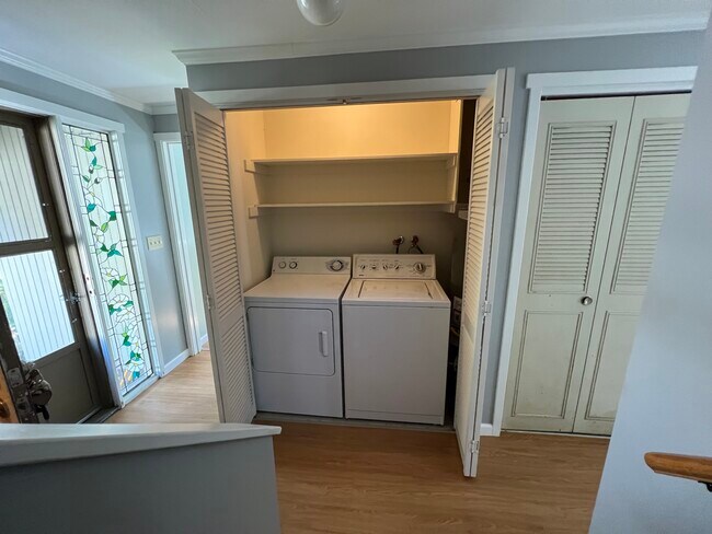 Photo - 11 Finch Run