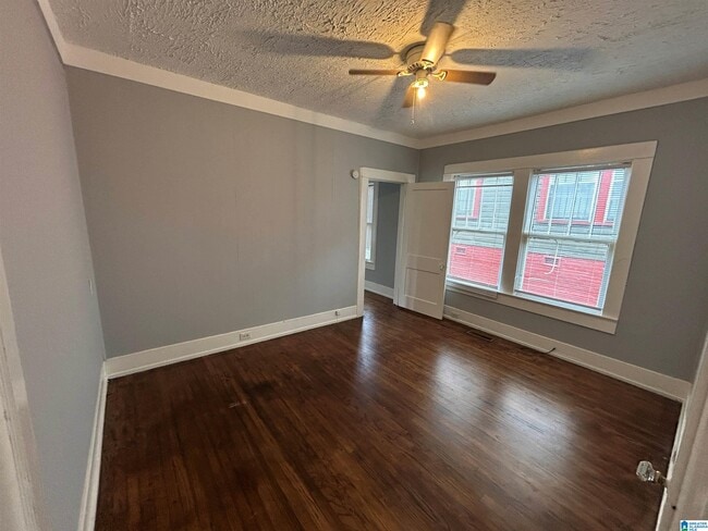 Photo - 1416 11th Pl S