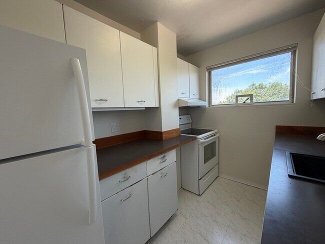 Photo - 29 Concord Ave Unidad 815
