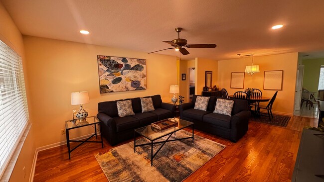 Photo - Stunning Villa in the Heart of On Top of the World 55+ community