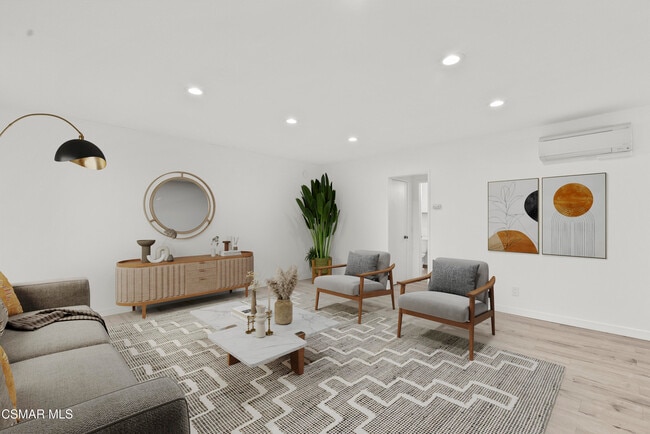 Building Photo - 8800 Cedros Ave