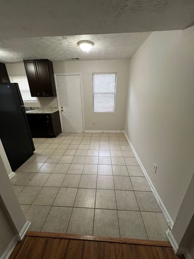 Photo - Beautiful 2-Bedroom Townhome in the Highly...
